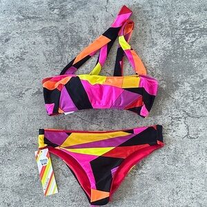 WW WOMEN’S SWIM BIKINI TOP & BOTTOM